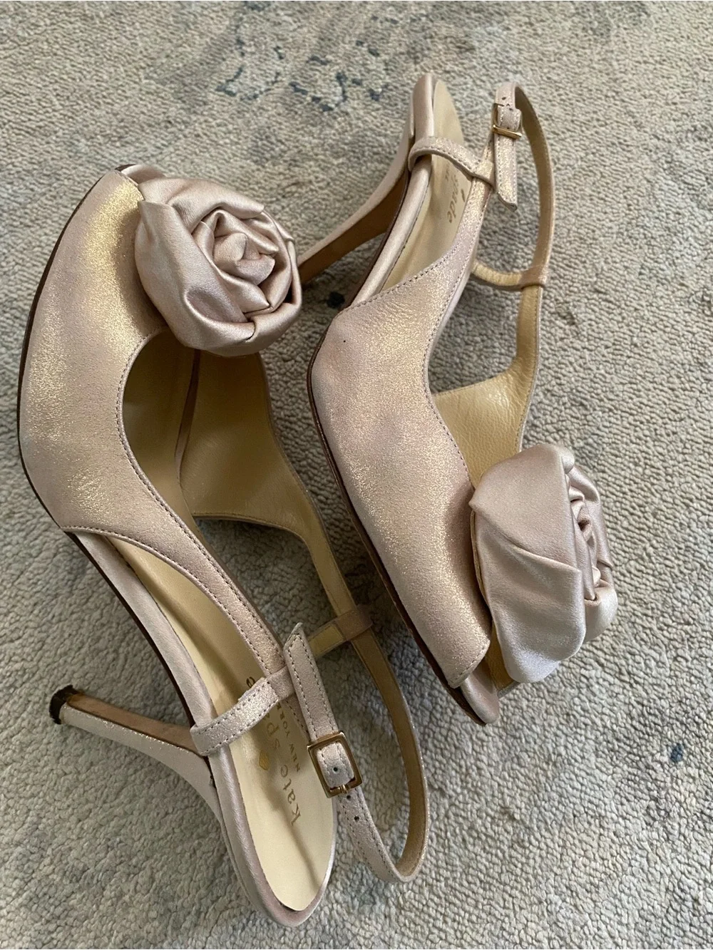 Kate Spade Rosette Stiletto Heels Champagne Gold Shimmer 7 Luxury Satin Rose